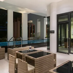 Momentus Novena Aparthotel Singapore
